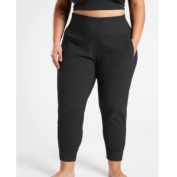 Athleta Pants & Jumpsuits Athleta Black Salutation Rib Jogger Pants